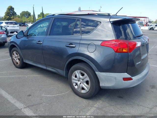 Toyota RAV4 LE 2014 JTMZFREV4EJ003824 Image 3