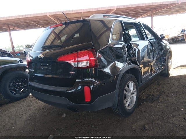 5XYKTDA62FG559806 KIA SORENTO LX