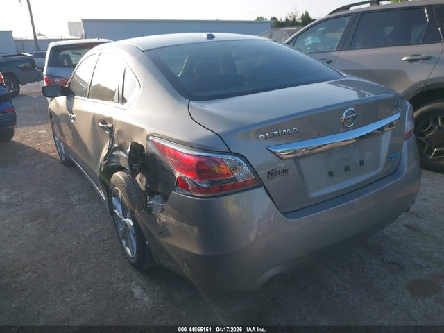 2014 Nissan Altima 2.5 Sv მანქანა იყიდება აუქციონზე, vin: 1N4AL3AP9EN244027, აუქციონის ნომერი: 44865151