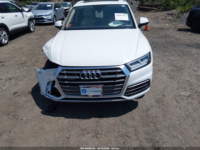 44865184 :رقم المزاد ، WA1BNAFY3J2007733 vin ، 2018 Audi Q5 2.0t Premium/2.0t Tech Premium مزاد بيع