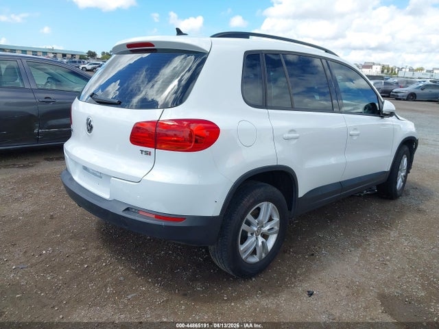 Aukcja sprzedaży 2017 Volkswagen Tiguan 2.0t/2.0t S, vin: WVGAV7AX5HK011517, numer aukcji: 44865191