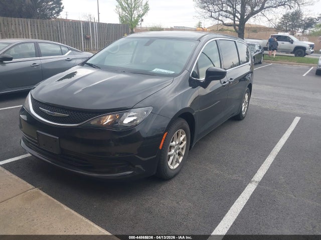 2020 CHRYSLER VOYAGER 2C4RC1CGXLR176139 Photo 1