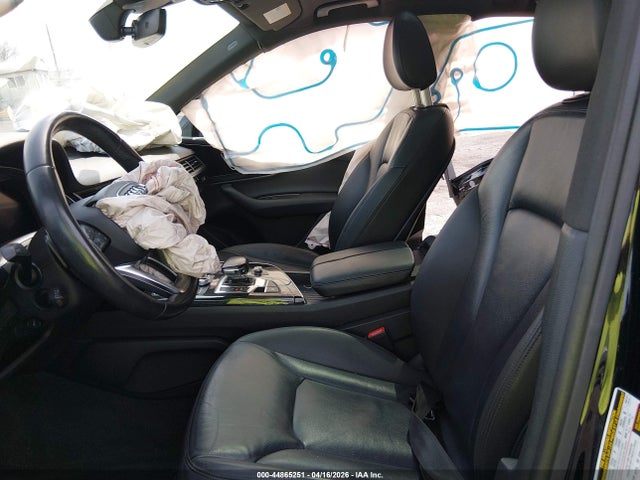 44865251 :رقم المزاد ، WA1LHAF70HD048645 vin ، 2017 Audi Q7 2.0t Premium مزاد بيع