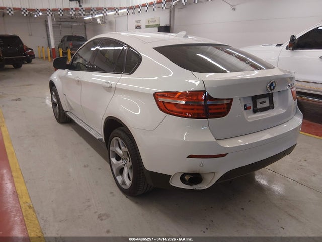 2014 BMW X6 5UXFG2C52E0H10891 Photo 2