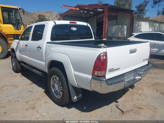 2006 TOYOTA TACOMA 5TELU42N66Z220415 Photo 2