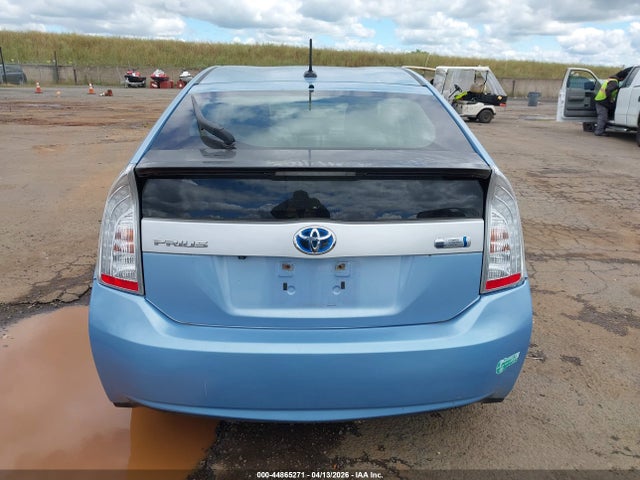 Toyota PRIUS PLUG-IN 2014 JTDKN3DP2E3054103 Image 16