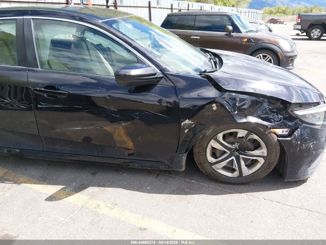 2HGFC2F53JH507294 Honda Civic Lx