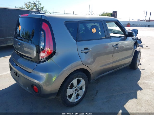 KNDJN2A21H7496642 KIA Soul