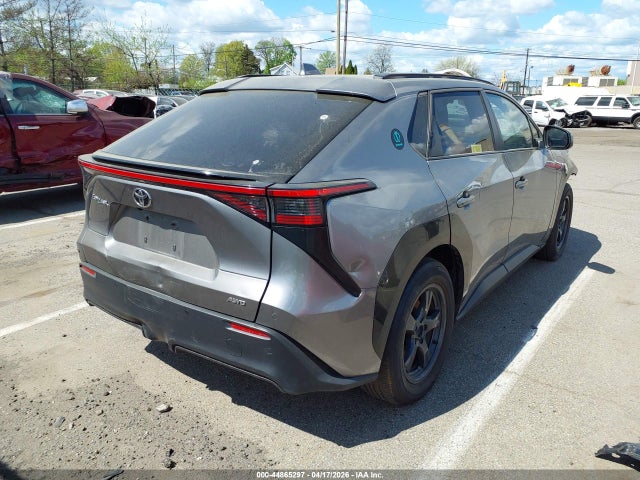 2023 TOYOTA BZ4X JTMABACAXPA034704 Photo 3
