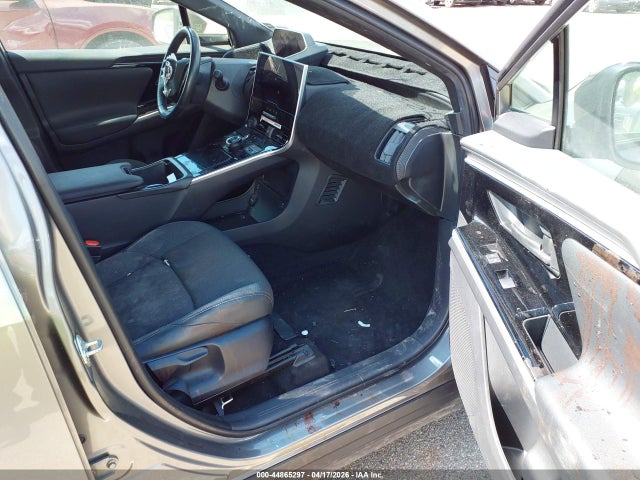 2023 TOYOTA BZ4X JTMABACAXPA034704 Photo 4