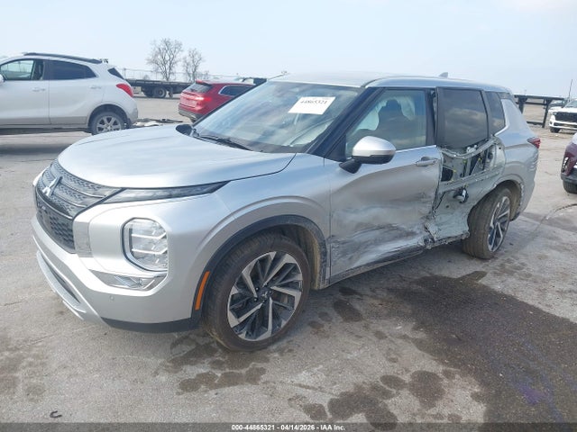 Aukcja sprzedaży 2024 Mitsubishi Outlander Se 2.5 2wd/se Black Edition S-awc/se Black Edition W/pano Roof S-awc, vin: JA4J3VA84RZ049069, numer aukcji: 44865321