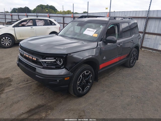 44865324 :رقم المزاد ، 3FMCR9C64NRE28566 vin ، 2022 Ford Bronco Sport Outer Banks مزاد بيع