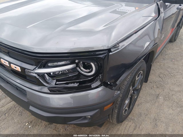 44865324 :رقم المزاد ، 3FMCR9C64NRE28566 vin ، 2022 Ford Bronco Sport Outer Banks مزاد بيع