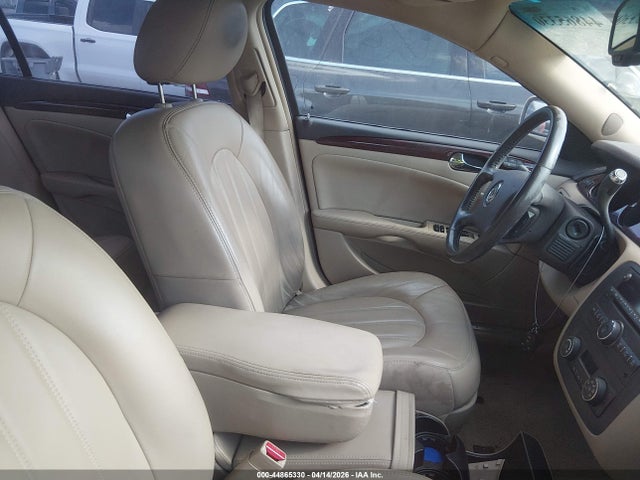 44865330 :رقم المزاد ، 1G4HC5EM8AU110710 vin ، 2010 Buick Lucerne Cxl مزاد بيع