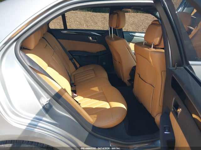 44865350 :رقم المزاد ، WDDHF5GB9AA017998 vin ، 2010 Mercedes-benz E 350 مزاد بيع