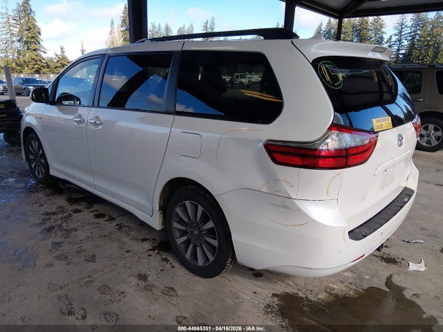 5TDDZ3DCXJS198629 Toyota Sienna Xle Premium 7 Passenger