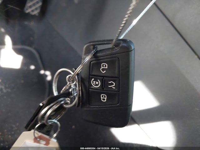 3VWG57BU7LM105335 Volkswagen Jetta 1.4t Sel Premium