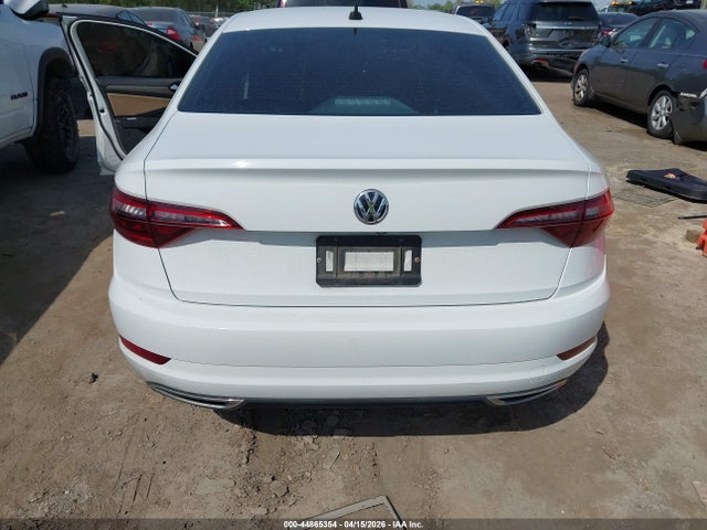 3VWG57BU7LM105335 Volkswagen Jetta 1.4t Sel Premium