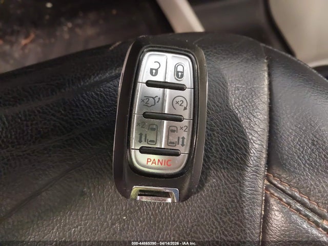 Продаж на аукціоні авто 2019 Chrysler Pacifica Touring L, vin: 2C4RC1BG8KR609103, номер лоту: 44865390