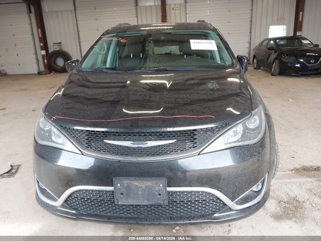 Продаж на аукціоні авто 2019 Chrysler Pacifica Touring L, vin: 2C4RC1BG8KR609103, номер лоту: 44865390