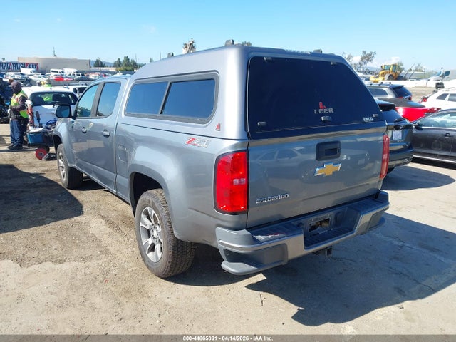 2018 CHEVROLET COLORADO 1GCPTDE11J1243892 Photo 2