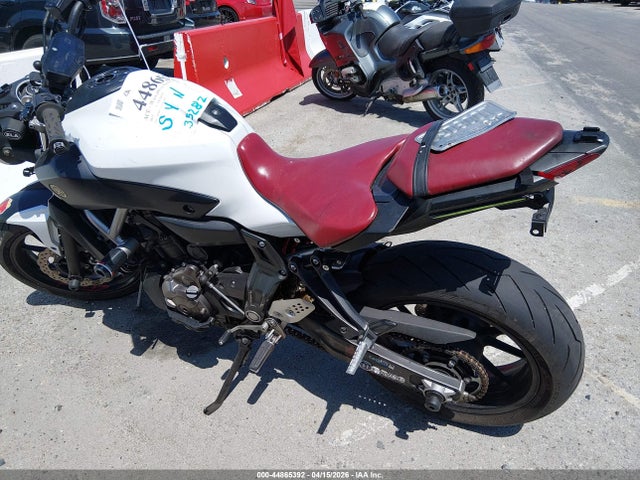 Yamaha Fz07 C 2015 JYARM06Y6FA001743 Image 13