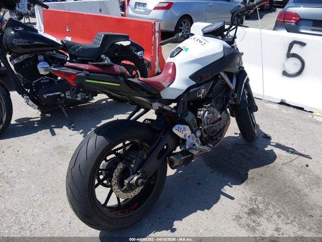 Yamaha Fz07 C 2015 JYARM06Y6FA001743 Image 4
