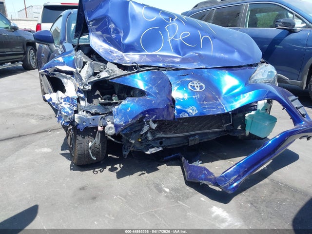 JF1ZNAA14H8705988 Toyota 86