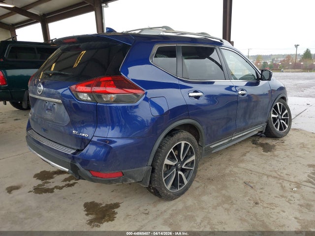 JN8AT2MV0JW350728 Nissan Rogue Sl