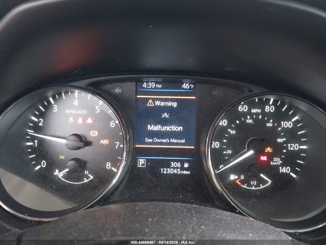JN8AT2MV0JW350728 Nissan Rogue Sl