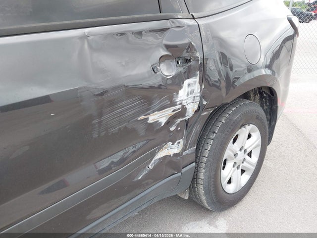 Chevrolet Traverse Ls 2016 1GNKRFKD0GJ308234 Image 6