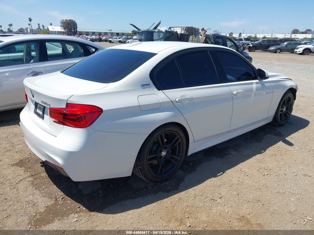 BMW 330e Iperformance 2018 WBA8E1C53JA180116 Image 4