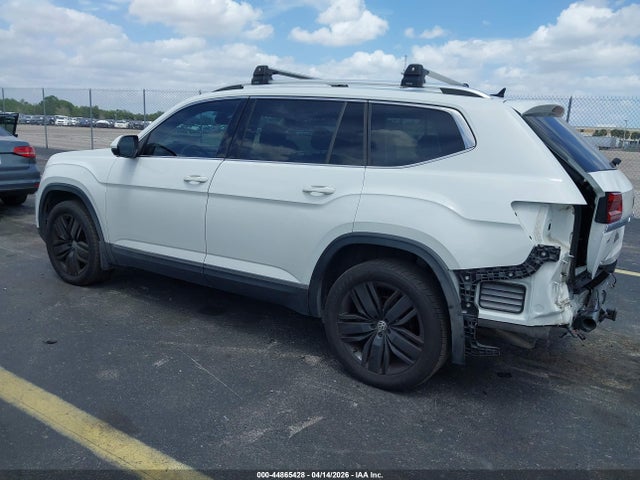 Продаж на аукціоні авто 2018 Volkswagen Atlas 3.6l V6 Sel Premium, vin: 1V2NR2CA0JC570395, номер лоту: 44865428