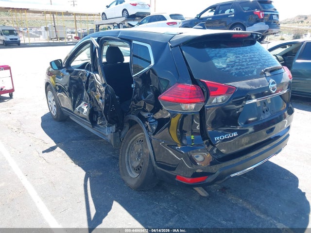 Nissan ROGUE S 2017 KNMAT2MT9HP613569 Image 3