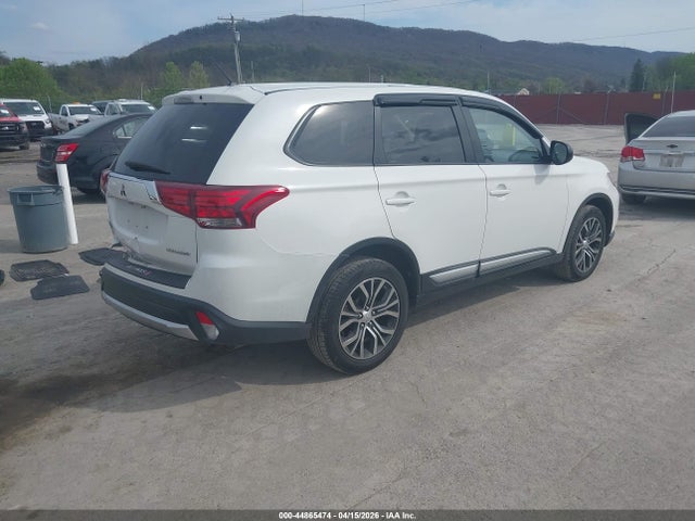 Продаж на аукціоні авто 2016 Mitsubishi Outlander Es, vin: JA4AZ3A30GZ037487, номер лоту: 44865474