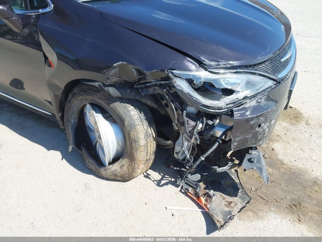 2019 Chrysler Pacifica Touring L მანქანა იყიდება აუქციონზე, vin: 2C4RC1BG9KR555245, აუქციონის ნომერი: 44865482