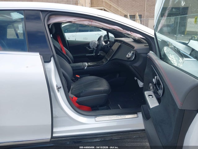 44865496 :رقم المزاد ، W1KEG2CB4PF031310 vin ، 2023 Mercedes-benz Eqe 500 4matic+ مزاد بيع