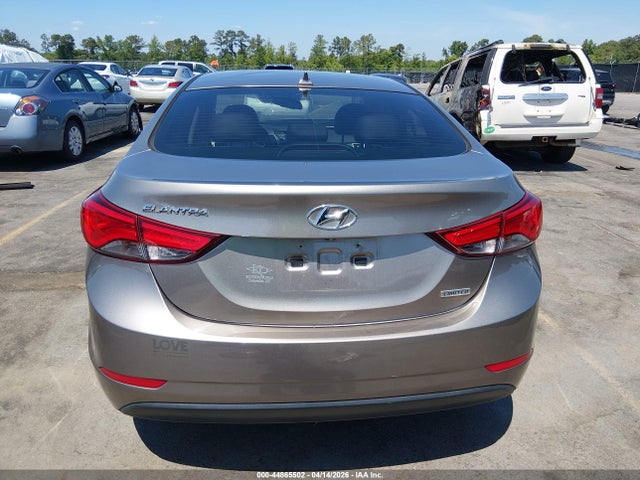 2015 Hyundai Elantra Limited მანქანა იყიდება აუქციონზე, vin: 5NPDH4AE9FH576385, აუქციონის ნომერი: 44865502