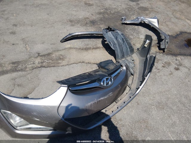 2015 Hyundai Elantra Limited მანქანა იყიდება აუქციონზე, vin: 5NPDH4AE9FH576385, აუქციონის ნომერი: 44865502