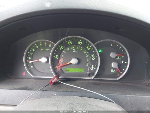 44865531 :رقم المزاد ، KNDJD736885763240 vin ، 2008 Kia Sorento Ex مزاد بيع