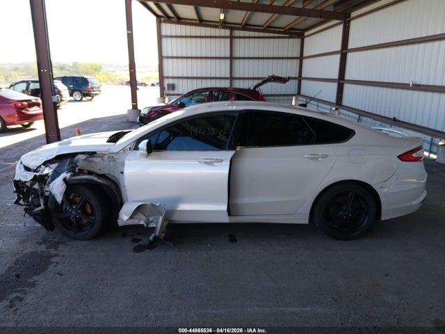 44865536 :رقم المزاد ، 3FA6P0H7XGR214355 vin ، 2016 Ford Fusion Se مزاد بيع