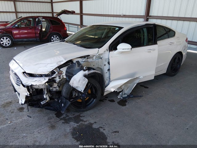 44865536 :رقم المزاد ، 3FA6P0H7XGR214355 vin ، 2016 Ford Fusion Se مزاد بيع