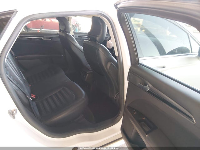 44865536 :رقم المزاد ، 3FA6P0H7XGR214355 vin ، 2016 Ford Fusion Se مزاد بيع