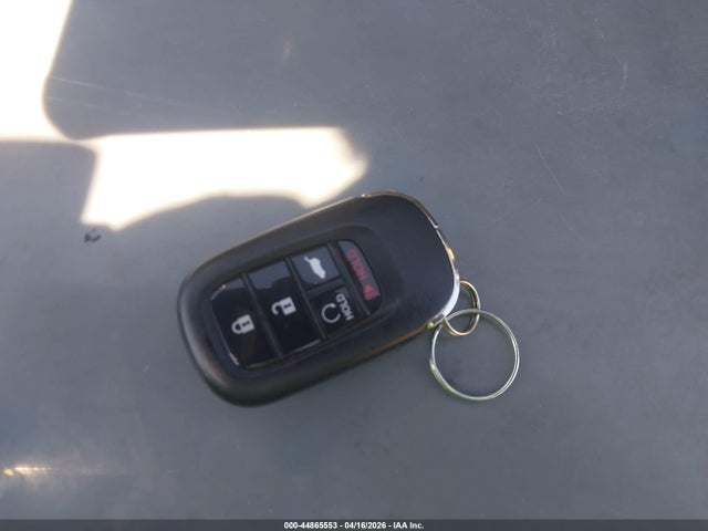 5J6RS3H45SL000985 Honda Cr-v Ex 2wd