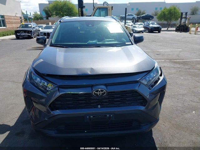 44865581 :رقم المزاد ، 2T3H1RFV1MC168076 vin ، 2021 Toyota Rav4 Le مزاد بيع