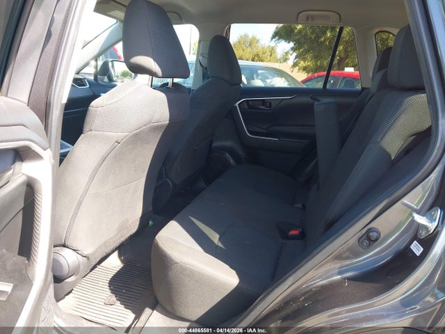 44865581 :رقم المزاد ، 2T3H1RFV1MC168076 vin ، 2021 Toyota Rav4 Le مزاد بيع