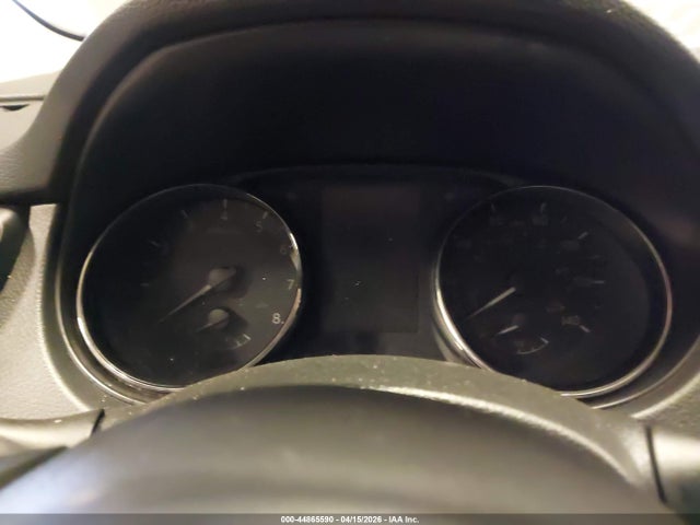 2019 Nissan Rogue Sport S მანქანა იყიდება აუქციონზე, vin: JN1BJ1CP1KW240326, აუქციონის ნომერი: 44865590
