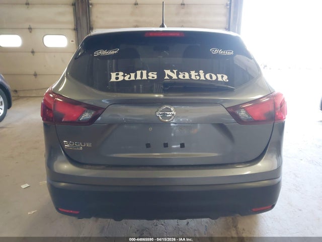 2019 Nissan Rogue Sport S მანქანა იყიდება აუქციონზე, vin: JN1BJ1CP1KW240326, აუქციონის ნომერი: 44865590