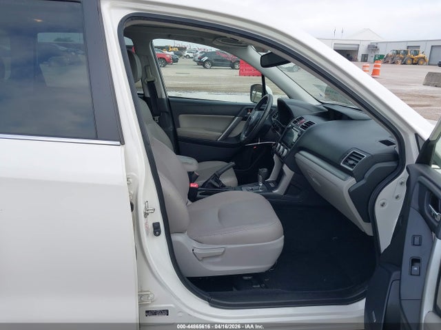 2016 Subaru Forester 2.5i Limited მანქანა იყიდება აუქციონზე, vin: JF2SJARC1GH485562, აუქციონის ნომერი: 44865616