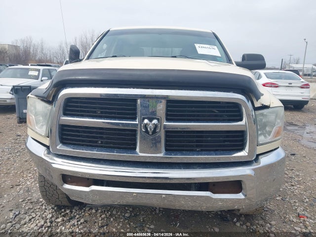44865636 :رقم المزاد ، 3D7UT2CL2BG523826 vin ، 2011 Ram Ram 2500 Slt مزاد بيع